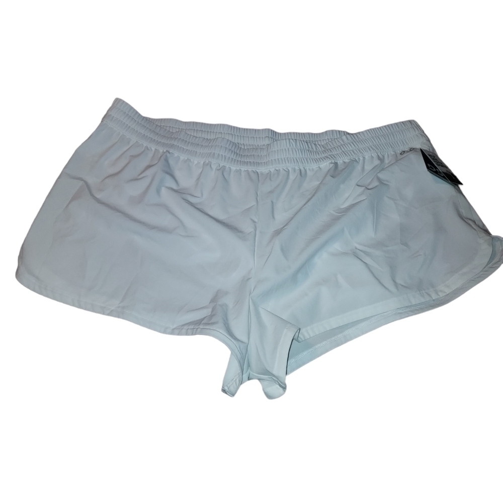 Dsg mid rise run shorts white